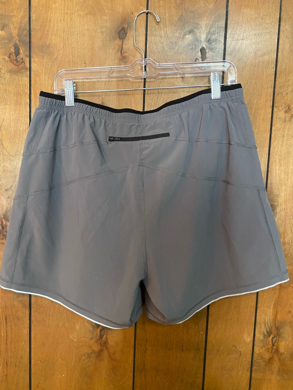 Smartwool Men's Gray Athletic Shorts - Picture 6 of 7